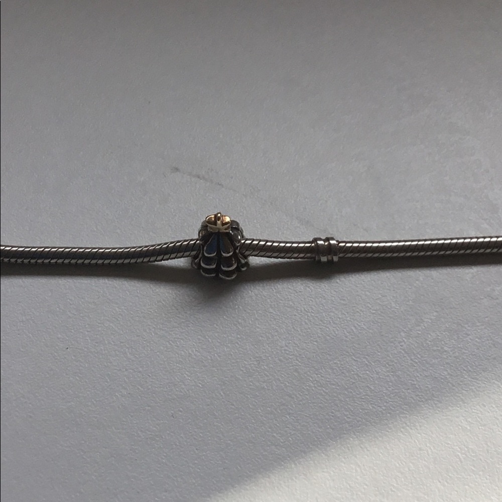 Pandora two tone silver/gold charm - Picture 2 of 2
